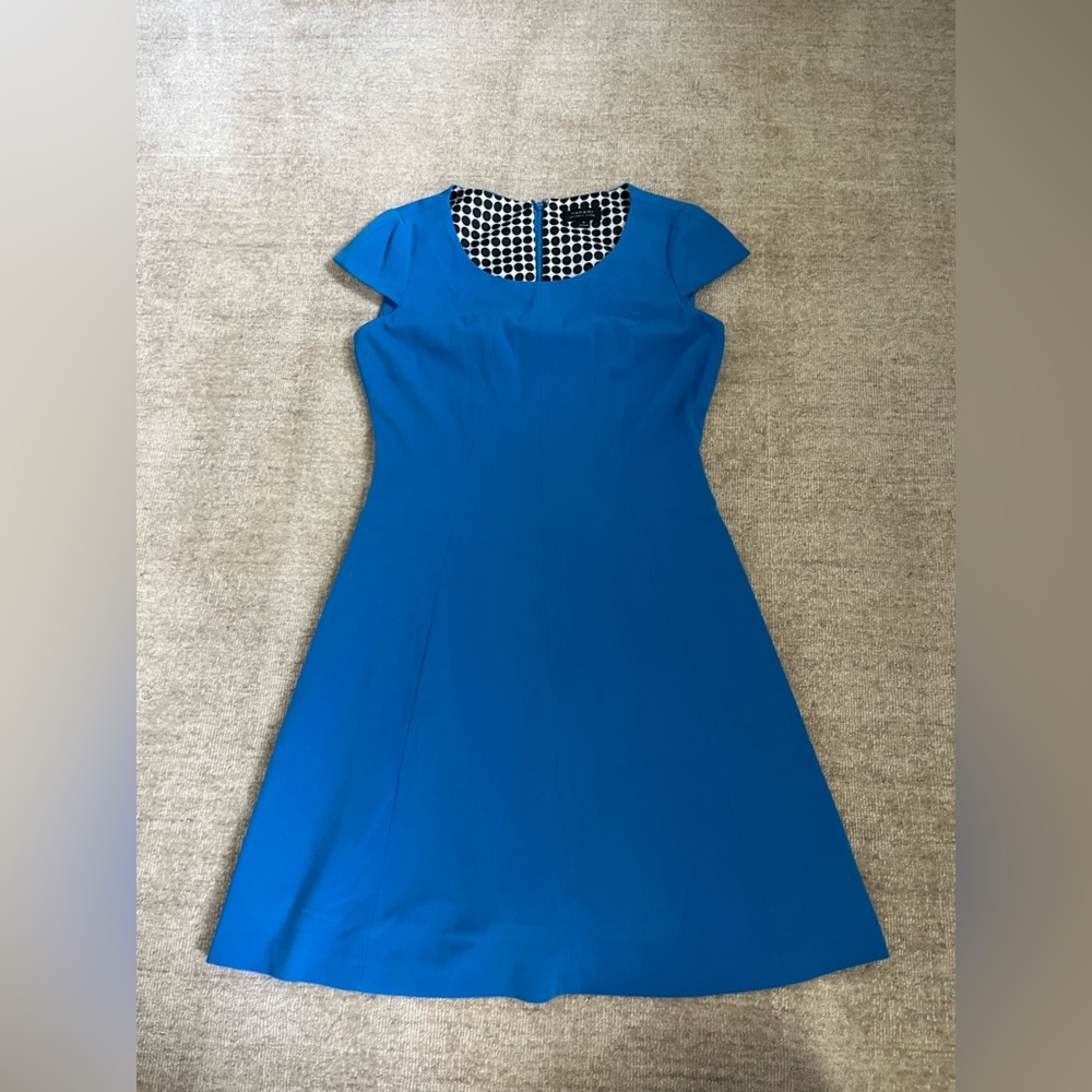 Tahari cap sleeve dress